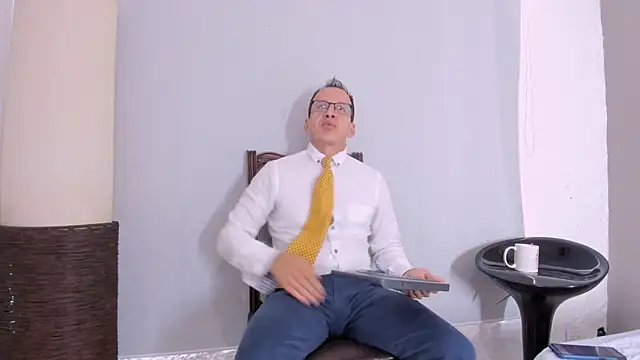  axelking  online show from November 25, 2025, 11:43 am