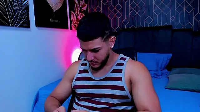 Snapshot of jasonshaw25 chatting on January 17, 2026, 5:27 pm jasonshaw25 online show from January 17, 2026, 5:27 pm