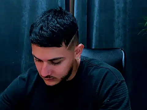 Snapshot of jasonshaw25 chatting on February 5, 2026, 5:31 pm jasonshaw25 online show from February 5, 2026, 5:31 pm