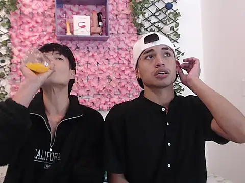 alex russo   online show from October 15, 2025, 3:38 am