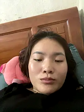 Beautiful-light22 online show from October 6, 2025, 2:07 pm