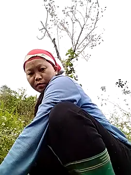 sumaybae online show from October 21, 2025, 1:05 am