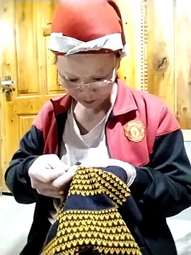 sumaybae online show from October 17, 2025, 1:24 pm