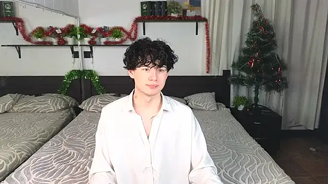 Cute Mike online show from January 11, 2026, 1:07 pm