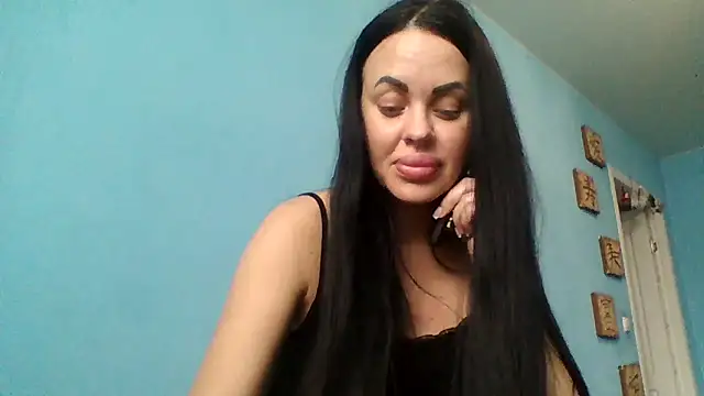 Stefaniyaxq online show from October 4, 2025, 12:17 pm