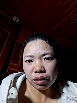 miomio-12 online show from October 9, 2025, 9:26 pm