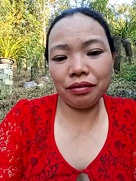 miomio-12 online show from October 19, 2025, 9:45 am