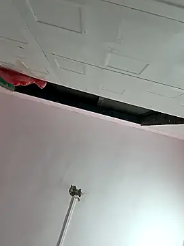 shohrab hot online show from November 20, 2025, 6:08 pm