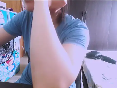 ravy kim online show from October 15, 2025, 4:22 am