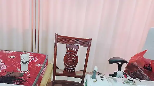 CCOO520 online show from October 22, 2025, 3:28 am