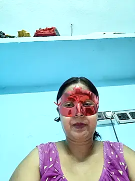 Snapshot of misti02 chatting on October 4, 2025, 5:58 pm misti02 online show from October 4, 2025, 5:58 pm
