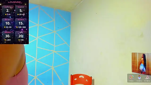 Paulina new online show from October 24, 2025, 4:44 am