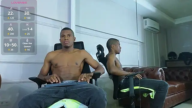 DereckWolf  online show from November 4, 2025, 11:36 am