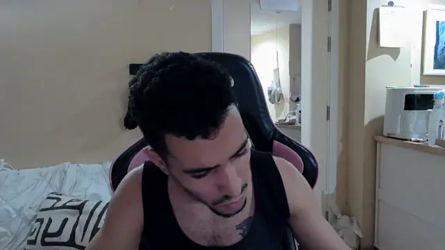 junokun22 online show from October 25, 2025, 6:08 pm