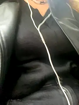 melisss2 online show from November 5, 2025, 7:44 am