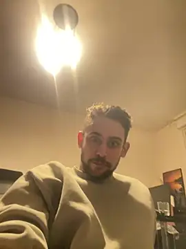 Snapshot of tonybrocas chatting on February 23, 2026, 7:47 pm tonybrocas online show from February 23, 2026, 7:47 pm