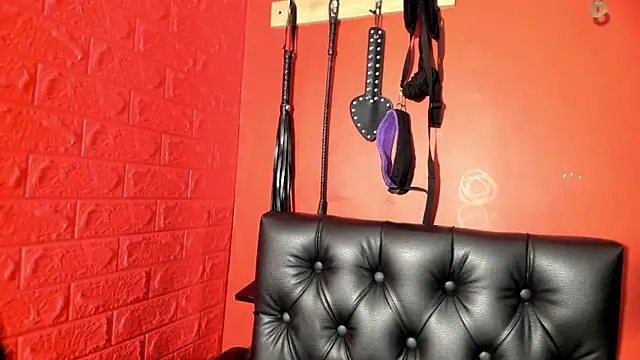 SabbathSinclair online show from November 4, 2025, 11:36 am