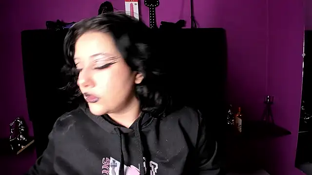 SabbathSinclair online show from November 10, 2025, 11:48 am