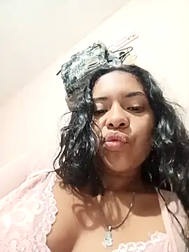 Amayavaldes online show from November 24, 2025, 1:05 am