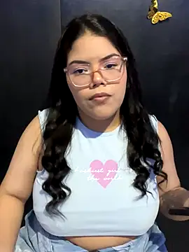 Snapshot of GabrielleMarsh1 chatting on October 14, 2025, 1:28 am GabrielleMarsh1 online show from October 14, 2025, 1:28 am