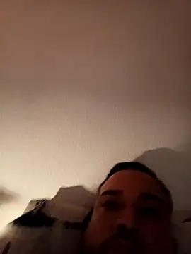 Snapshot of Renanboss chatting on March 1, 2026, 11:49 pm Renanboss online show from March 1, 2026, 11:49 pm