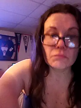 Lauren2012ss online show from November 13, 2025, 4:05 am