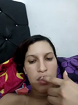 Mariana08andDiego online show from December 14, 2025, 11:32 pm