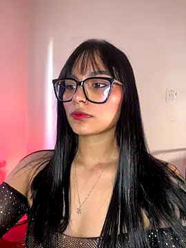 Snapshot of AlannaDollx chatting on October 15, 2025, 1:08 pm AlannaDollx online show from October 15, 2025, 1:08 pm