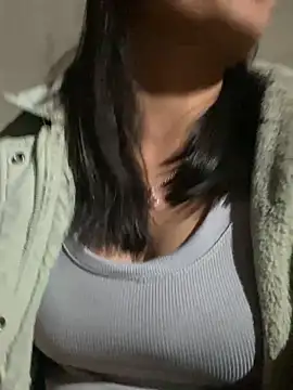 Pii x online show from November 10, 2025, 3:17 pm