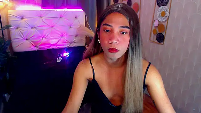 Seductive nathalie online show from October 18, 2025, 6:21 pm