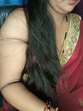 Snapshot of Rashmi_011 chatting on June 21, 2026, 12:27 am Rashmi 011 online show from June 21, 2026, 12:27 am