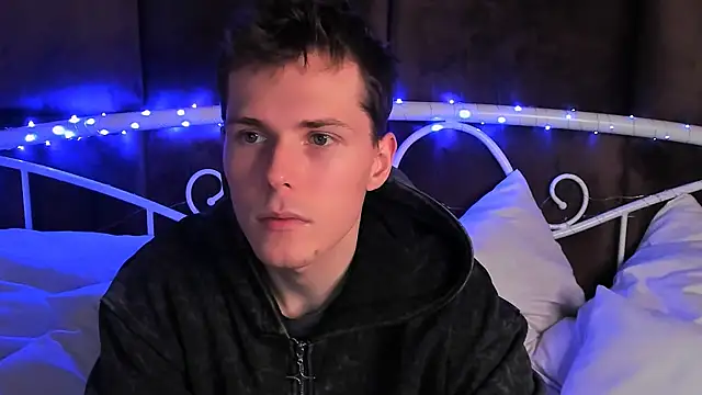 Hector Spector online show from December 14, 2025, 10:43 am