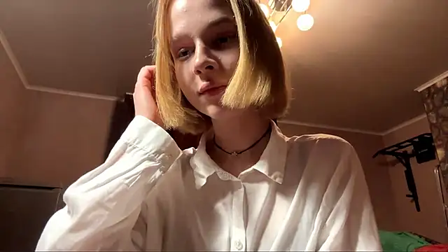 TerrellSroufe online show from October 8, 2025, 7:36 pm