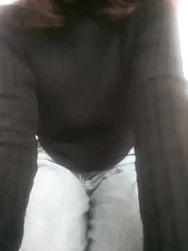 anshika sharma20 online show from December 1, 2025, 5:03 pm