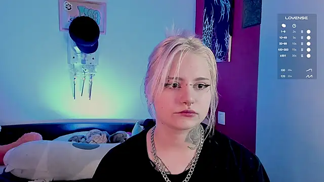 bixxxiz online show from October 17, 2025, 9:23 am