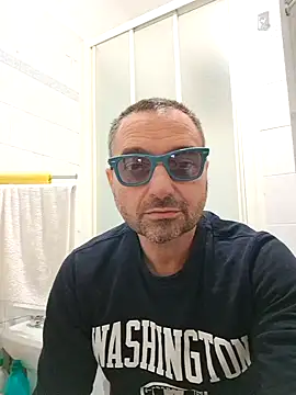 Bobbydoo online show from October 5, 2025, 4:09 pm