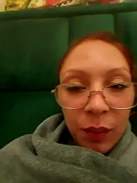 April Kitten69 online show from October 6, 2025, 6:41 pm