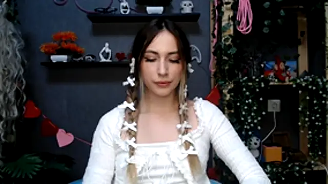 Walleriana online show from October 25, 2025, 3:45 pm