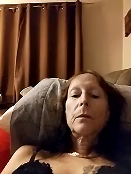 Snapshot of Spicylady1234 chatting on December 19, 2025, 1:53 am Spicylady1234 online show from December 19, 2025, 1:53 am