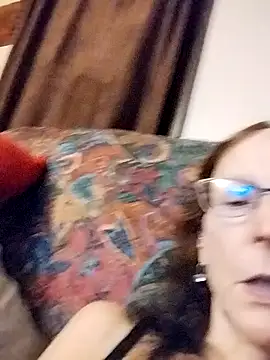 Snapshot of Spicylady1234 chatting on December 18, 2025, 12:49 am Spicylady1234 online show from December 18, 2025, 12:49 am