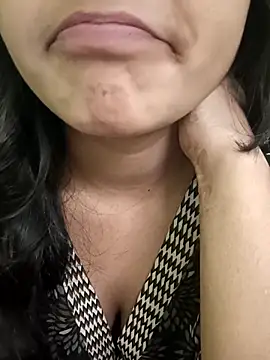 Beautiful Eye online show from December 15, 2025, 9:31 pm