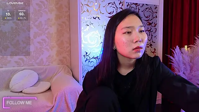 Snapshot of Yoon_Mii chatting on October 7, 2025, 10:27 am Yoon Mii online show from October 7, 2025, 10:27 am