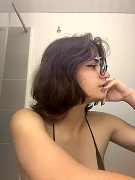 sukulaurens online show from October 11, 2025, 5:25 pm