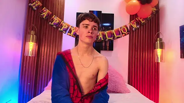 JackFrosst online show from October 16, 2025, 12:46 pm