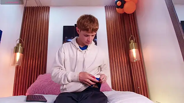 JackFrosst online show from November 12, 2025, 12:20 pm