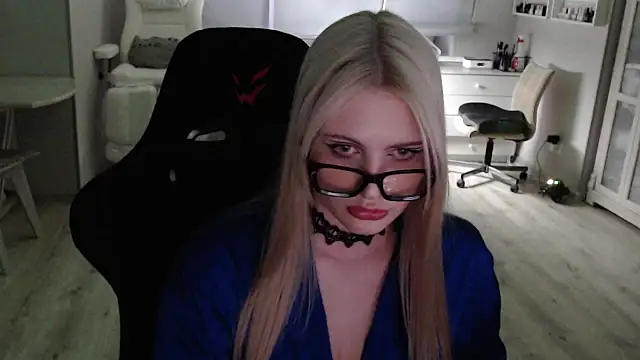 AnastasisFillatovva online show from November 9, 2025, 11:14 am