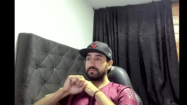 coolfriki online show from November 15, 2025, 3:54 am