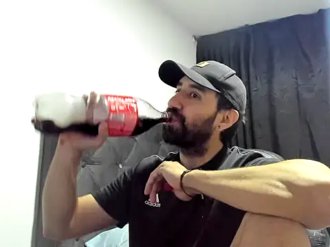 coolfriki online show from October 21, 2025, 6:02 am