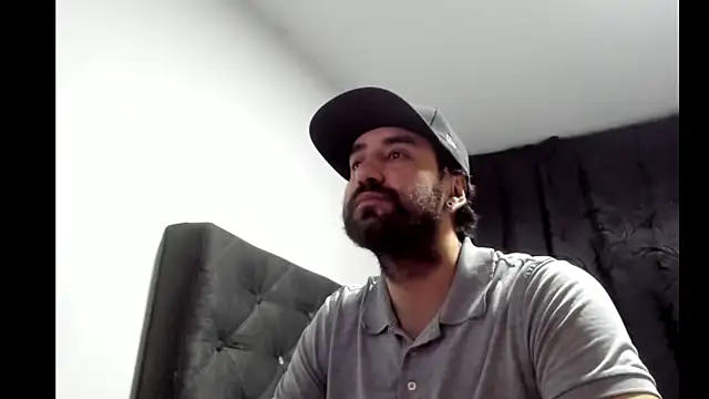 coolfriki online show from January 6, 2026, 2:26 am