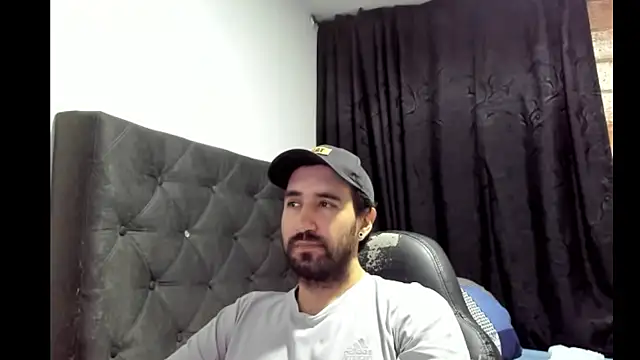 coolfriki online show from November 14, 2025, 5:11 am